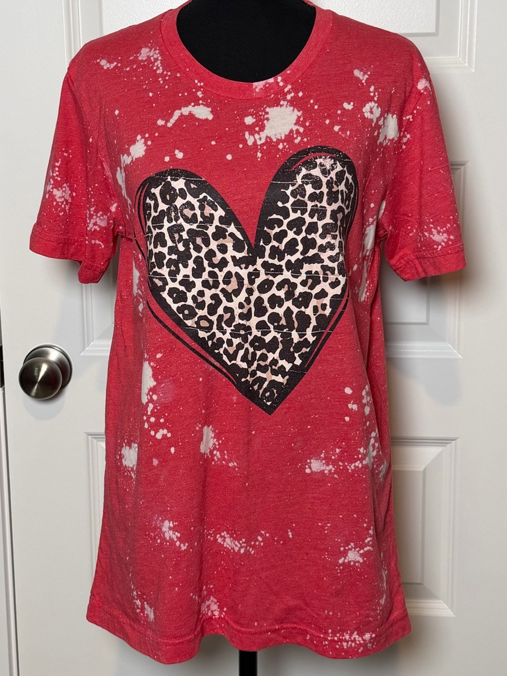 Bella + Canvas Bleached Leopard Heart Graphic Tee | Red | Size Medium